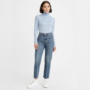 NWT 501 Original Cropped Women’s Jeans 28 x 28”